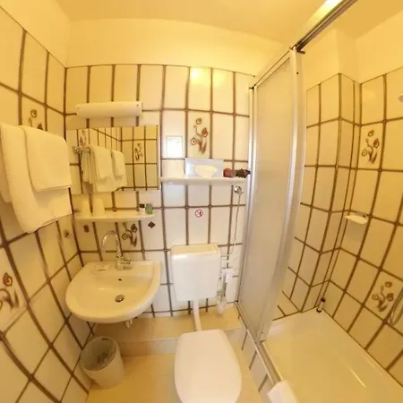 Gaestehaus Tjarks Vom Meerblickd21 Hotell 2*