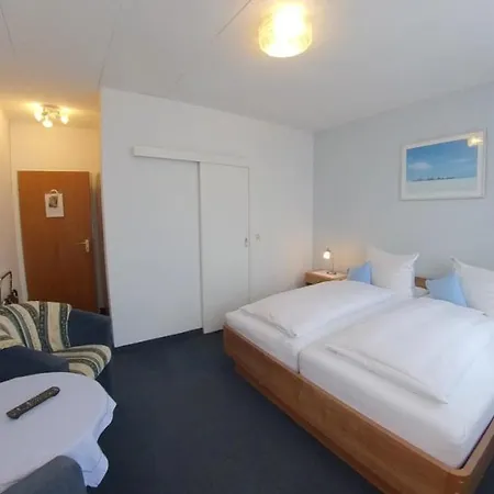 Hotel Gaestehaus Tjarks Vom Meerblickd21 2*