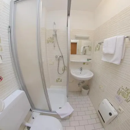 Gaestehaus Tjarks Vom Meerblickd21 Hotell 2*
